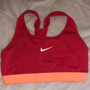 Nike adri-fit sports bra